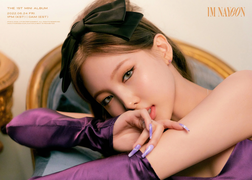 NAYEON