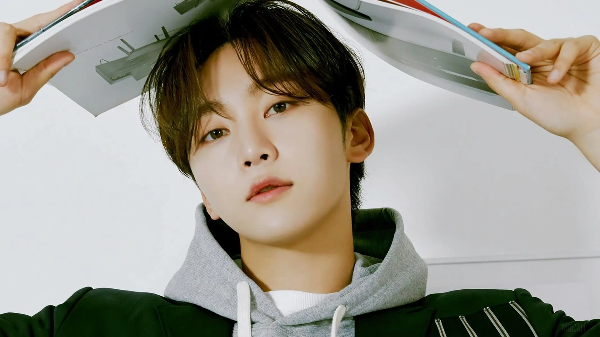 סונגקוואן חוזר לפעול עם SEVENTEEN ויקח חלק בקאמבק הקרוב של הקבוצה